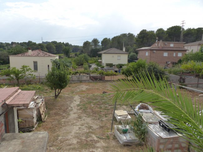 Terreno Urbanización en Venda a Abrera